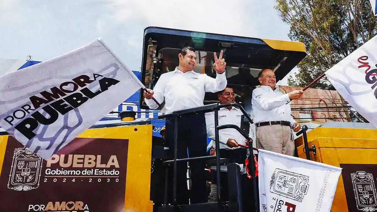 Alejandro Armenta pide al Ayuntamiento de Puebla convertir a San Francisco Totimehuacan en municipio