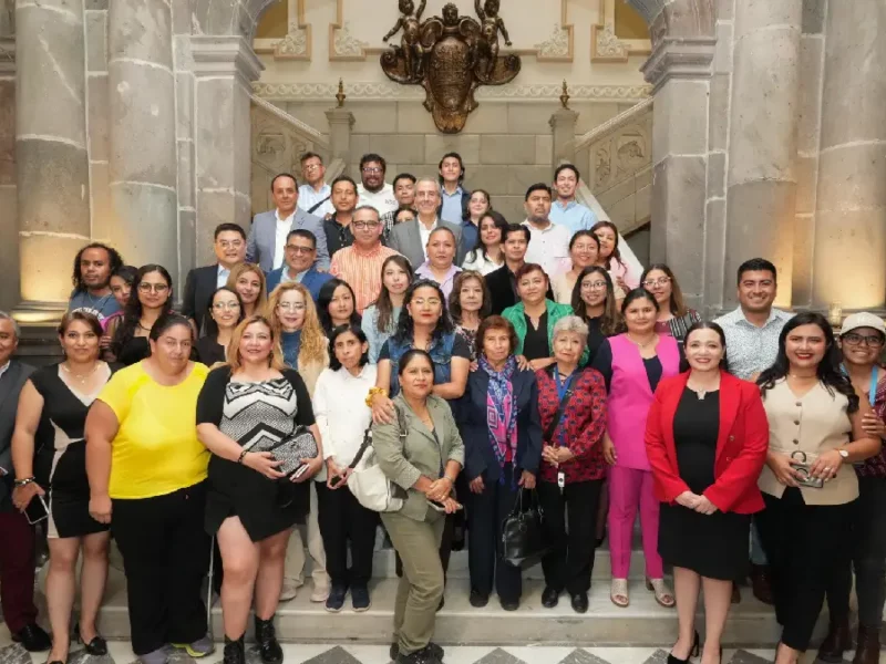 Pepe Chedraui reconoce labor de los medios de comunicación e inaugura Sala de Prensa en el Palacio Municipal