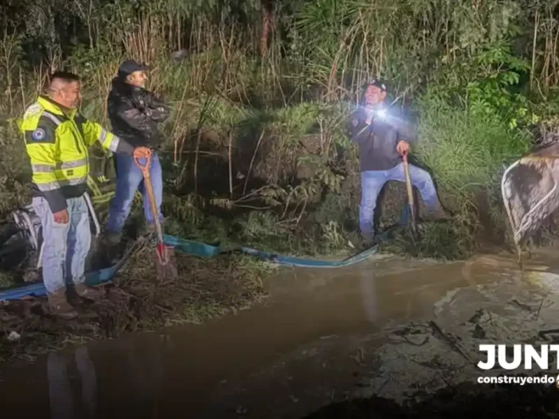 Gobierno de Texmelucan atiende a damnificados por desbordamiento de ríos en San Rafael Tlanalapan