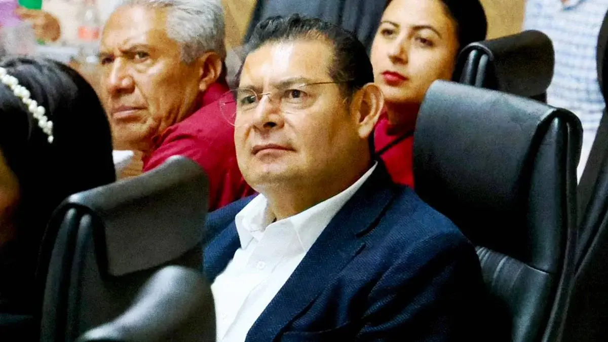 Alejandro Armenta pide al Congreso generar foros para analizar Ley de Ciberseguridad en Puebla 