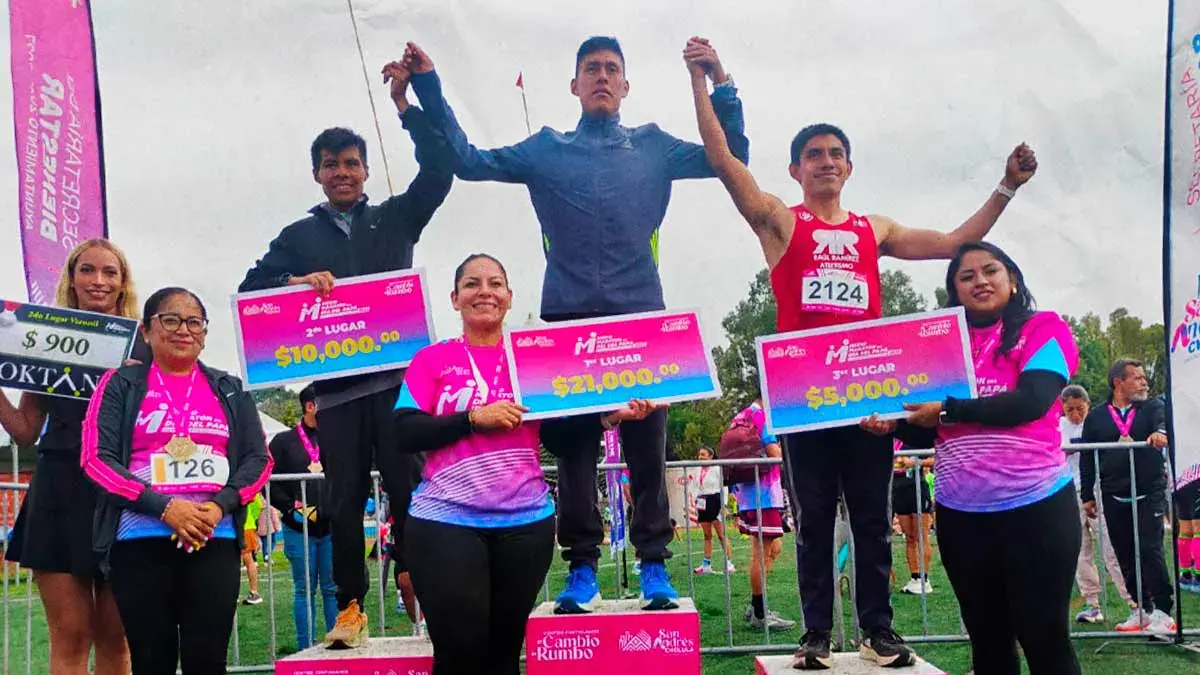 Jesús Nava ganó el Medio Maratón del Día del Papá San Andrés Cholula 2025