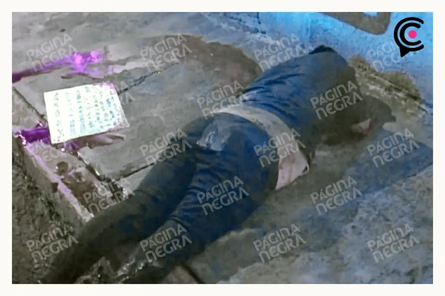 Abandonan cuerpo de hombre con mensaje de amenaza en La Loma, Puebla