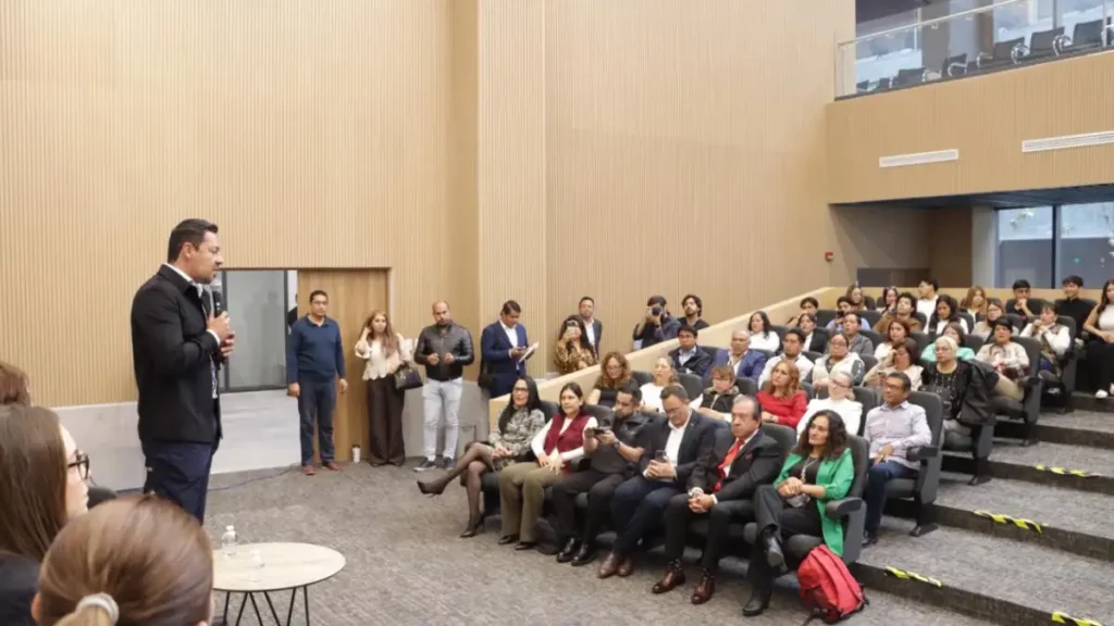 Realiza Congreso conferencias sobre impacto negativo de alimentos ultraprocesados en infancias