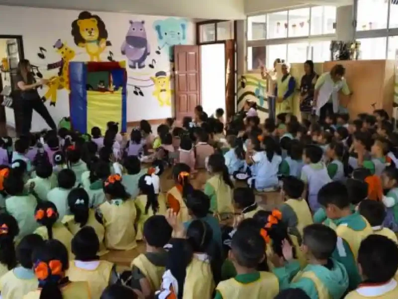 Policía de San Pedro Cholula promueve ciberseguridad infantil y educación vial a través de actividades lúdicas