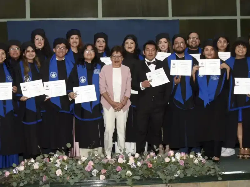 Preside Rectora Lilia Cedillo ceremonias de graduación