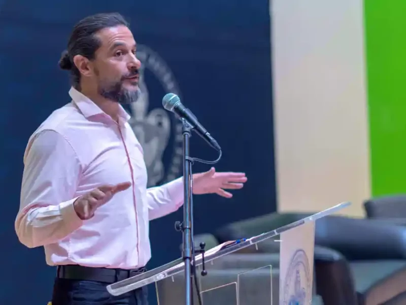 Abordan en la BUAP importancia del acceso abierto al conocimiento e Inteligencia Artificial