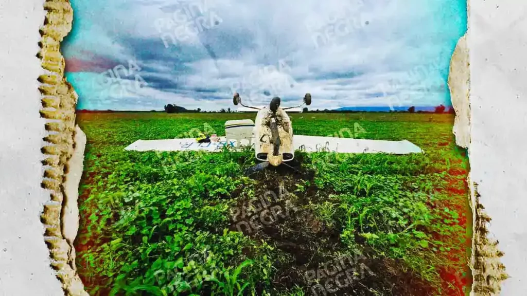 Avioneta se desploma sobre terrenos de cultivo de Huejotzingo; emergencia deja a dos personas heridas