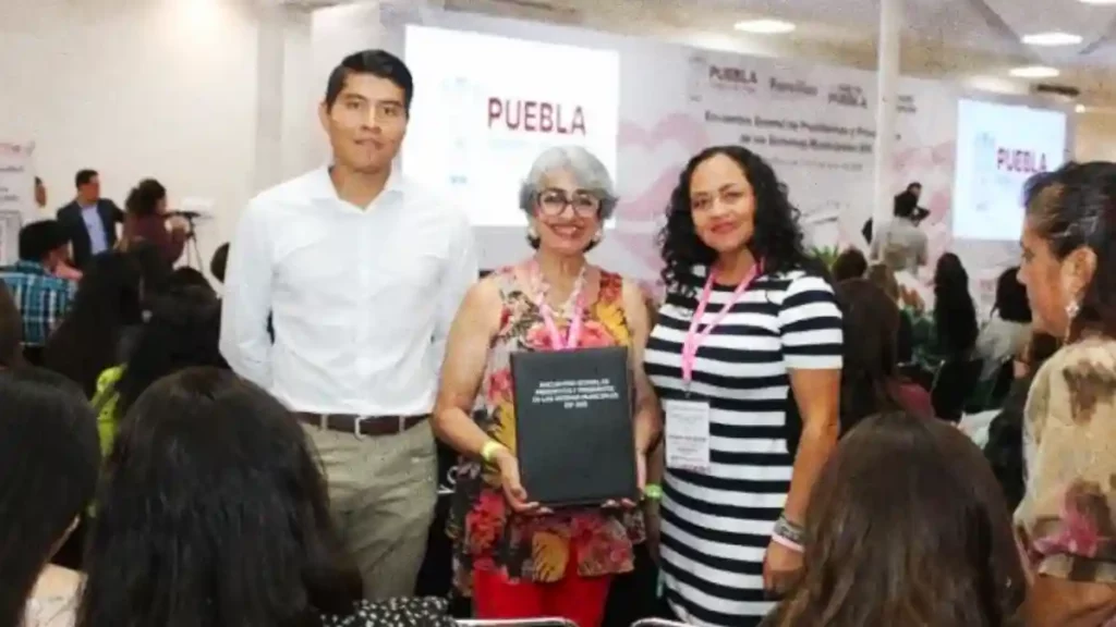 San Pedro Cholula participa en el Encuentro Estatal del Sistema DIF