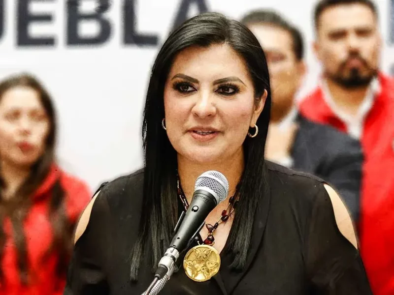 Delfina Pozos se sumó a Ley de Ciberseguridad de Puebla hace siete meses; hoy exige derogarla