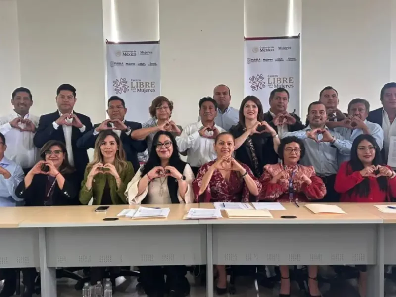 Mujeres de Zacatlán tendrán autonomía económica gracias a instalación del Centro Libre