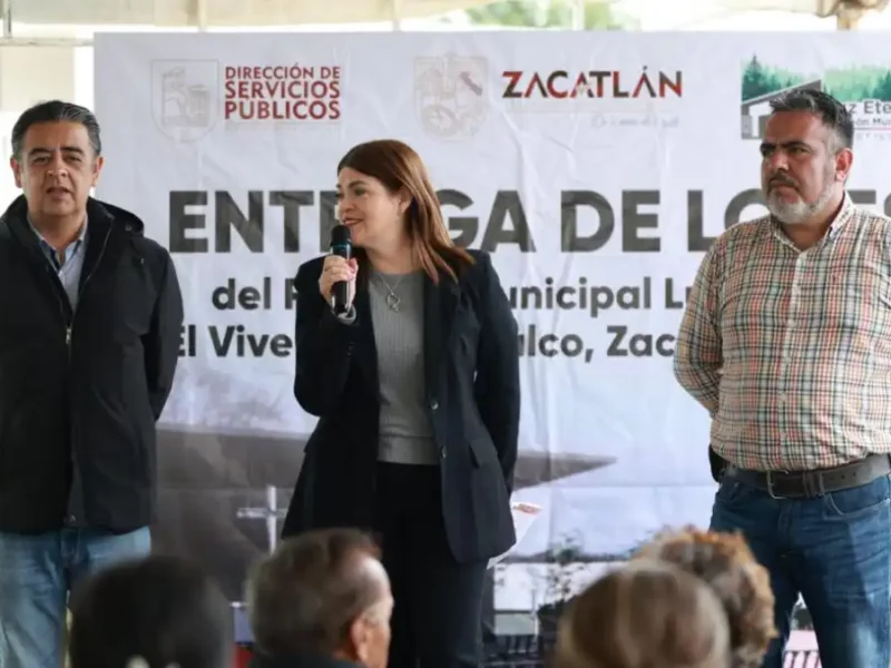 Ayuntamiento de Zacatlán da vida al nuevo panteón Luz Eterna; entrega primeros lotes