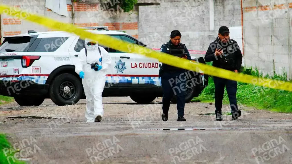 Abandonan cuerpos encobijados de dos hombres cerca del Polideportivo Xonaca y Mercado Morelos en Puebla