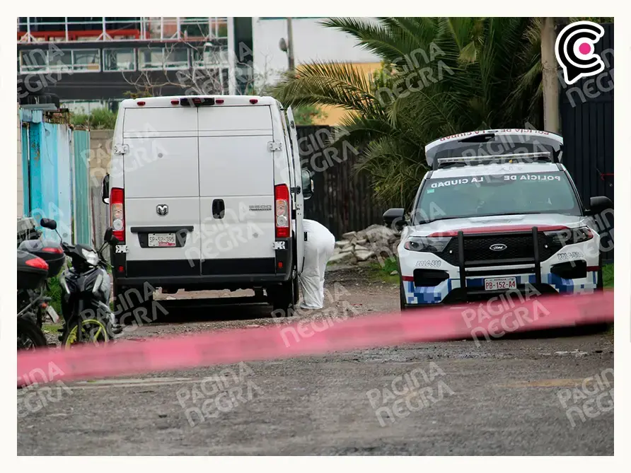 Abandonan cuerpos encobijados de dos hombres cerca del Polideportivo Xonaca y Mercado Morelos en Puebla