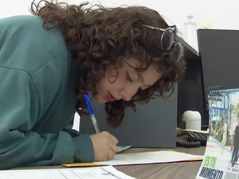 Acerca Dirección de Administración Escolar sus servicios a CU2