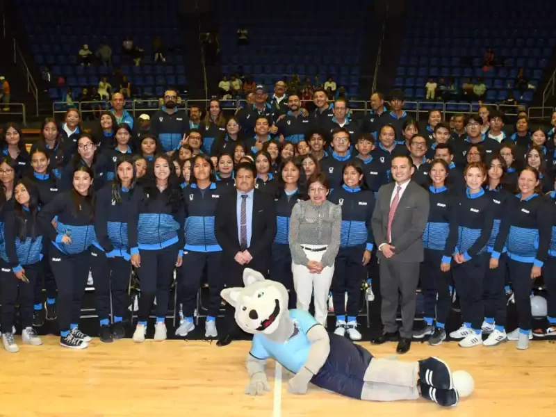 Abandera Rectora Lilia Cedillo a la delegación BUAP para los Juegos Deportivos Nacionales Escolares 2025
