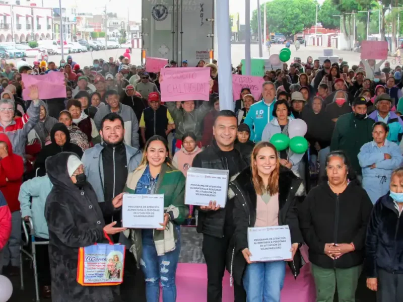 Shamy Spezia entrega más de tres mil despensas a través del programa “De corazón a corazón”