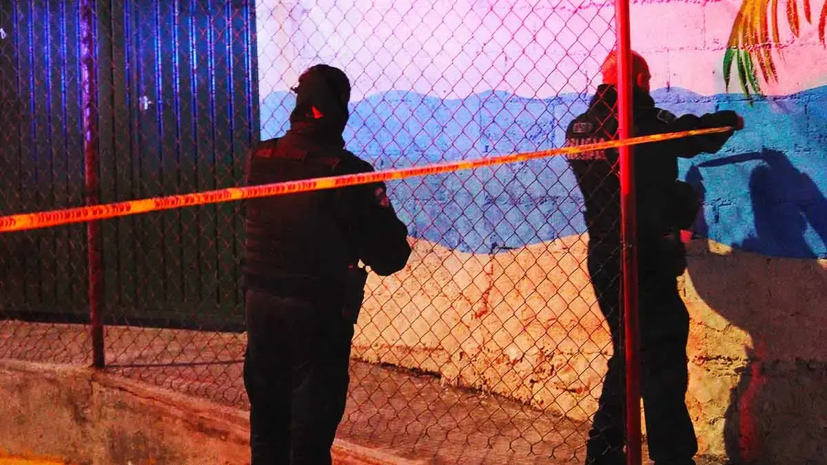 Encuentran a hombre muerto dentro de un auto robado en San Martín Texmelucan, Puebla