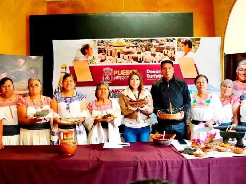 Sabor y tradición estarán presentes en Calpan con la Feria del Mole 2025