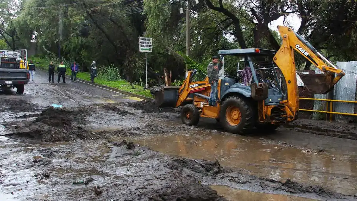Tormenta tropical Erick provocó el desbordamiento del rio Pantepec y afectó Sierra Norte de Puebla