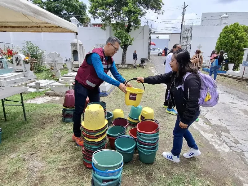 Acudieron más de 22 mil visitantes al Panteón Municipal por el Día del Padre
