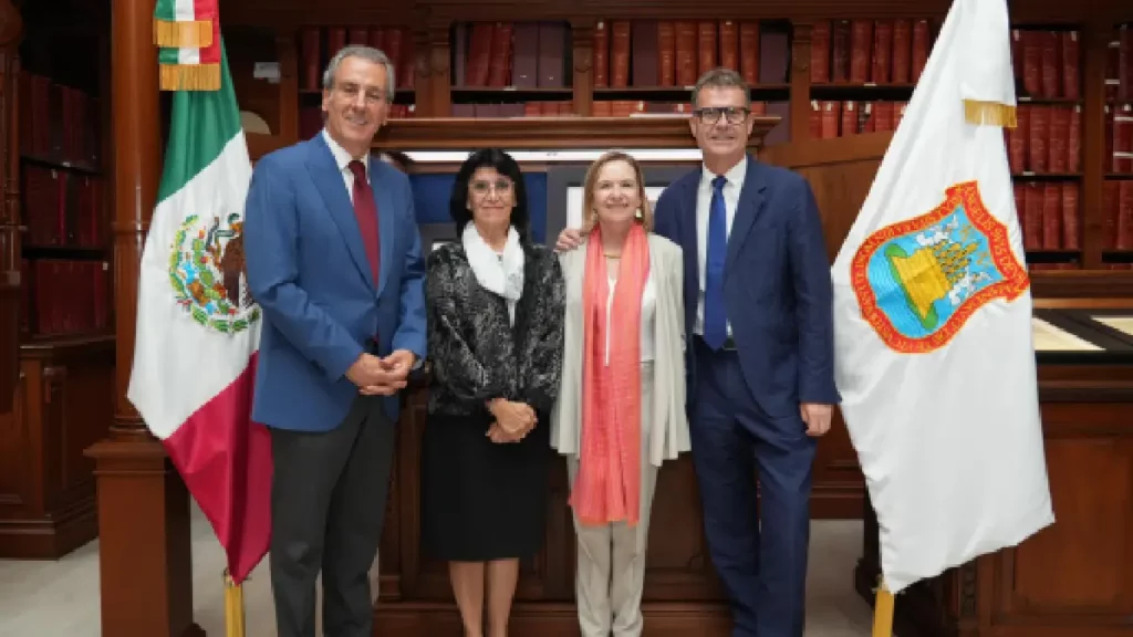 Pepe Chedraui fortalece vínculos con Francia en encuentro con embajadora