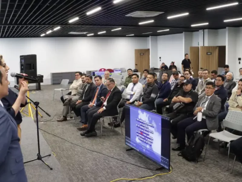 Celebra Congreso Día del Padre; reconoce la entrega de trabajadores