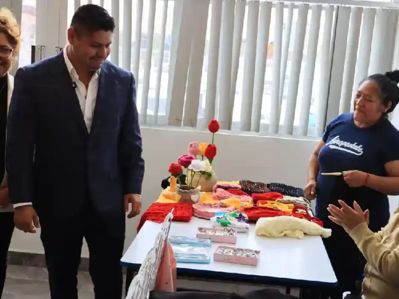 DIF Cuautlancingo impulsa economía de adultos mayores con la iniciativa “Venta de todo un poco”