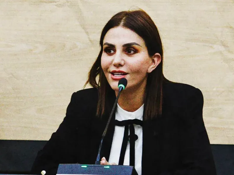 Nay Salvatori regresa a la radio, mientras dobletea como diputada local de Puebla