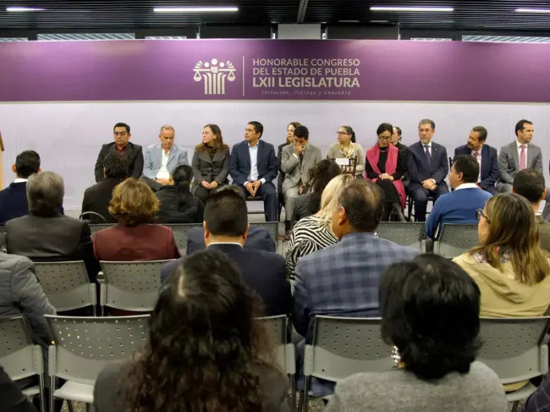 Educación, vital para desarrollo y transformación, afirma Laura Artemisa en Foro