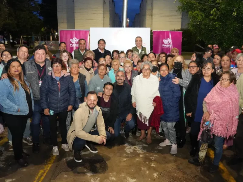 Beneficia Puebla Brilla a más de 10 mil vecinas y vecinos de Loma Bella