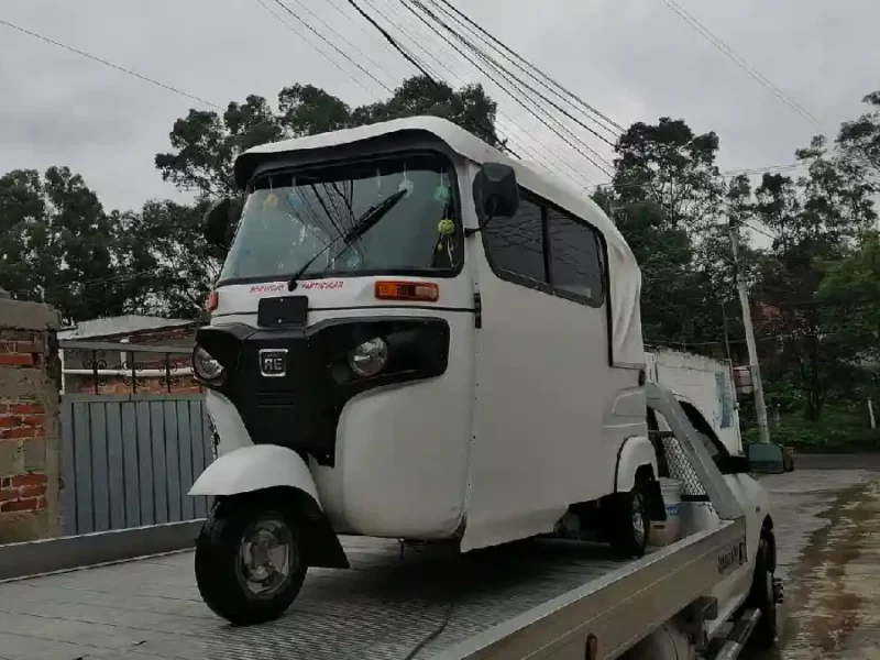 Gobierno de Cuautlancingo implementa operativos para regular operación de mototaxis