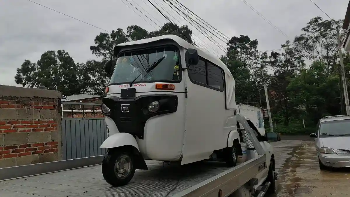 Gobierno de Cuautlancingo implementa operativos para regular operación de mototaxis