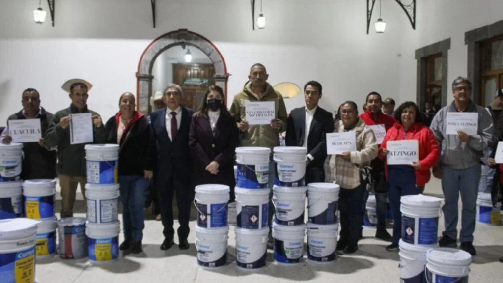 Con apoyos sociales, Bety Sánchez consolida la #4T en Zacatlán