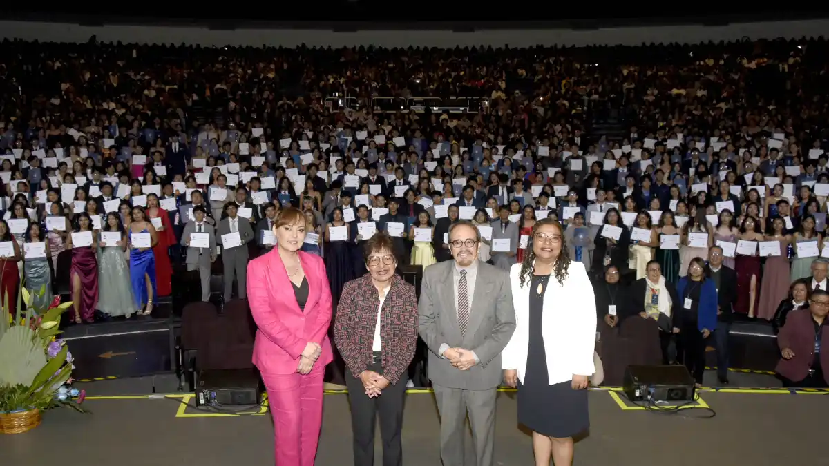 Su paso por la BUAP marcará su vida, Rectora Lilia Cedillo