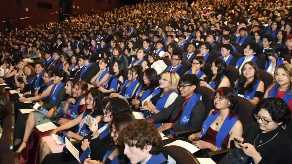 Se gradúan 456 jóvenes de la Preparatoria Emiliano Zapata y de su extensión en SMT