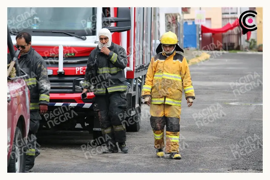 Madre e hija murieron calcinadas por incendio de su casa en Cuautlancingo, Puebla
