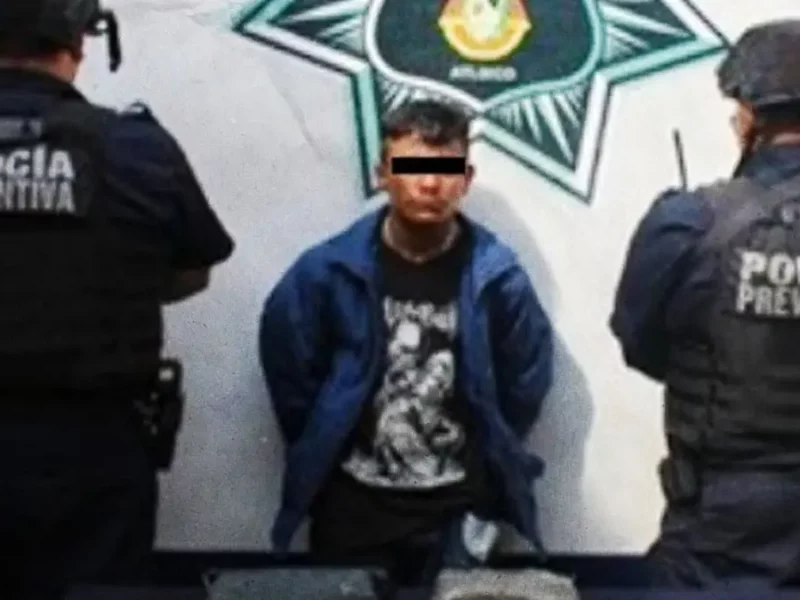 Policía de Atlixco detiene a joven por delitos contra la salud durante operativo de vigilancia