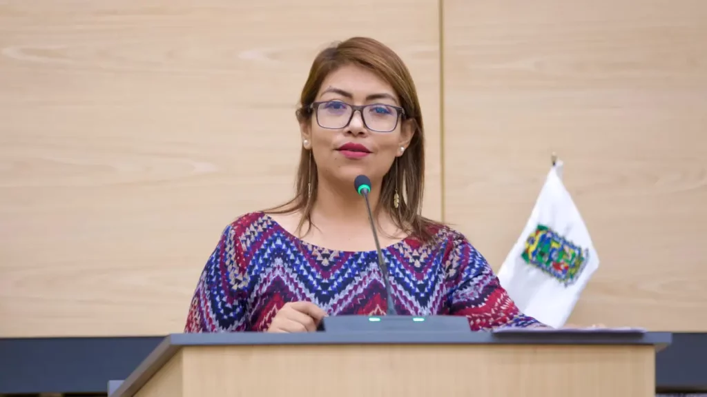 Presentan en Congreso iniciativa para alfabetización digital de adultos mayores