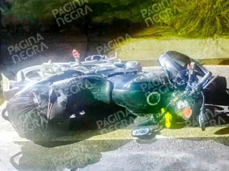 Choque entre motocicletas dejo un muerto y un herido en Periférico Ecológico, Puebla 