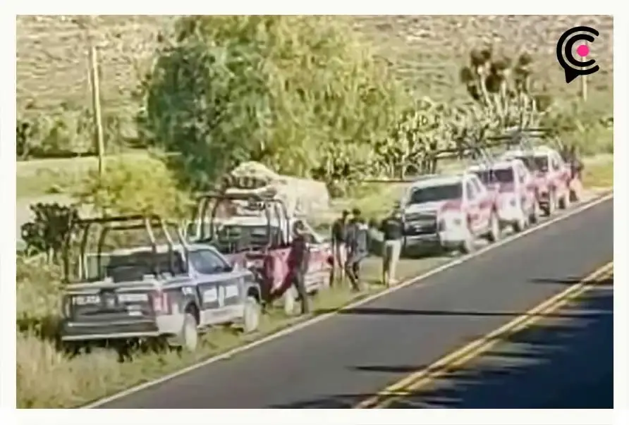 Abandonan cuerpo desmembrado y embolsado sobre la carretera El Seco-Azumbilla, Puebla