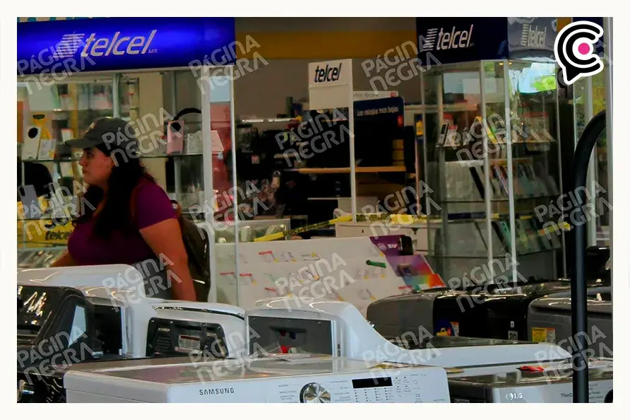 Con marros y armas, delincuentes asaltan Coppel Torrecillas, Puebla; roban 150 mil pesos en mercancía
