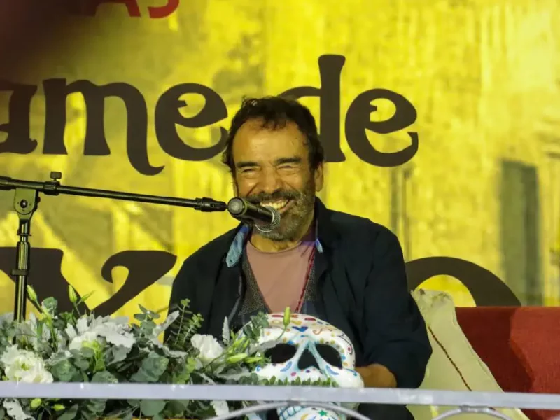 Ariadna Ayala, presidenta municipal, y el actor Damián Alcázar te inviran a redescubrir la historia de Atlixco en el ciclo de lecturas "Cuéntame de Atlixco"