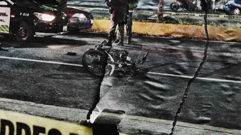 Motociclista y copiloto mueren tras derrapar y ser atropellados en la autopista México-Puebla