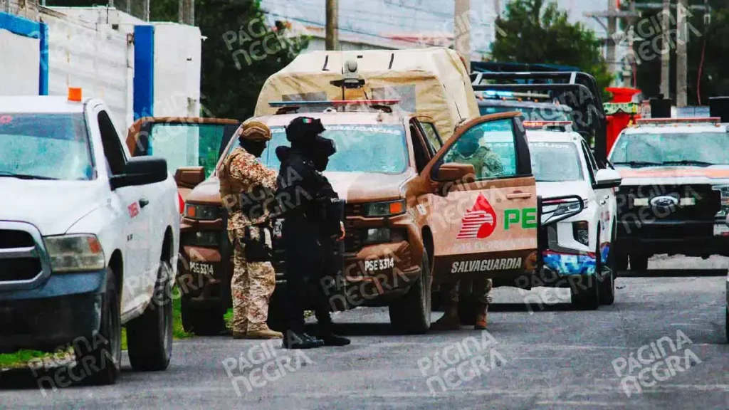 FGR y Pemex realizan operativo para detectar tomas clandestinas en el Parque Industrial Chachapa 
