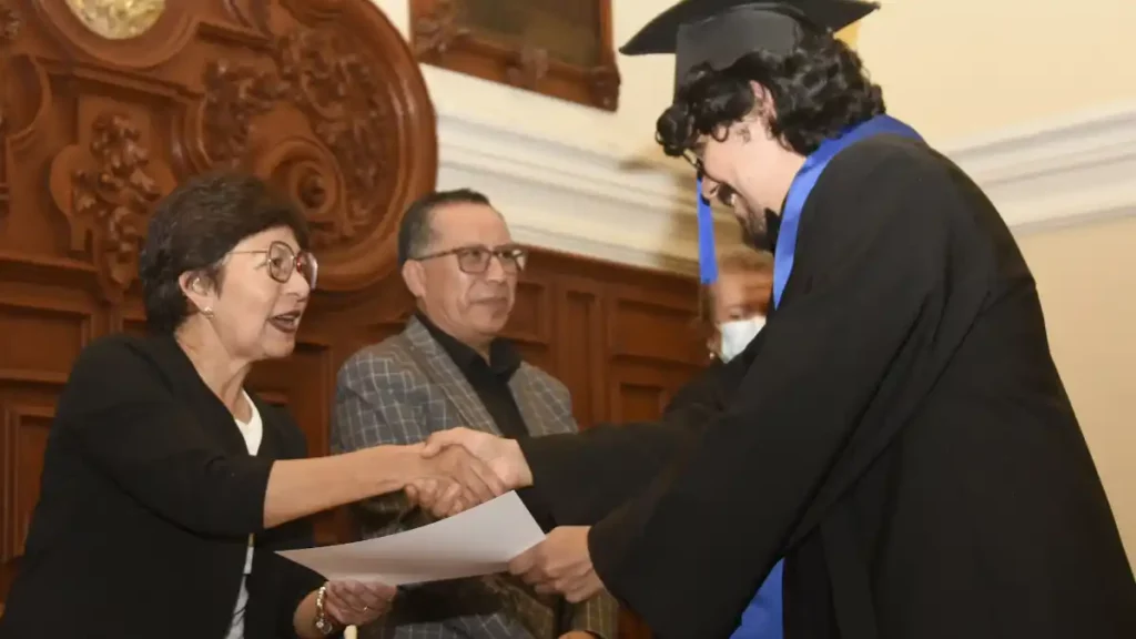 Preside Rectora Lilia Cedillo graduación de la Maestría en Educación Superior, generación 2023-2025