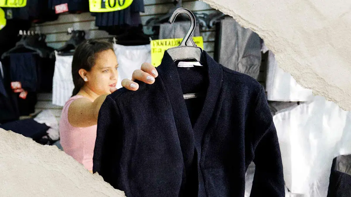 Lanzan licitación para compra de uniformes, mochilas y calzado para estudiantes de Puebla