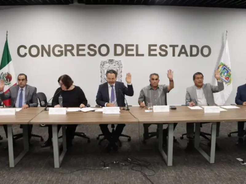 Avala Comisión del Congreso exhorto para garantizar asientos a personas con discapacidad en transporte público