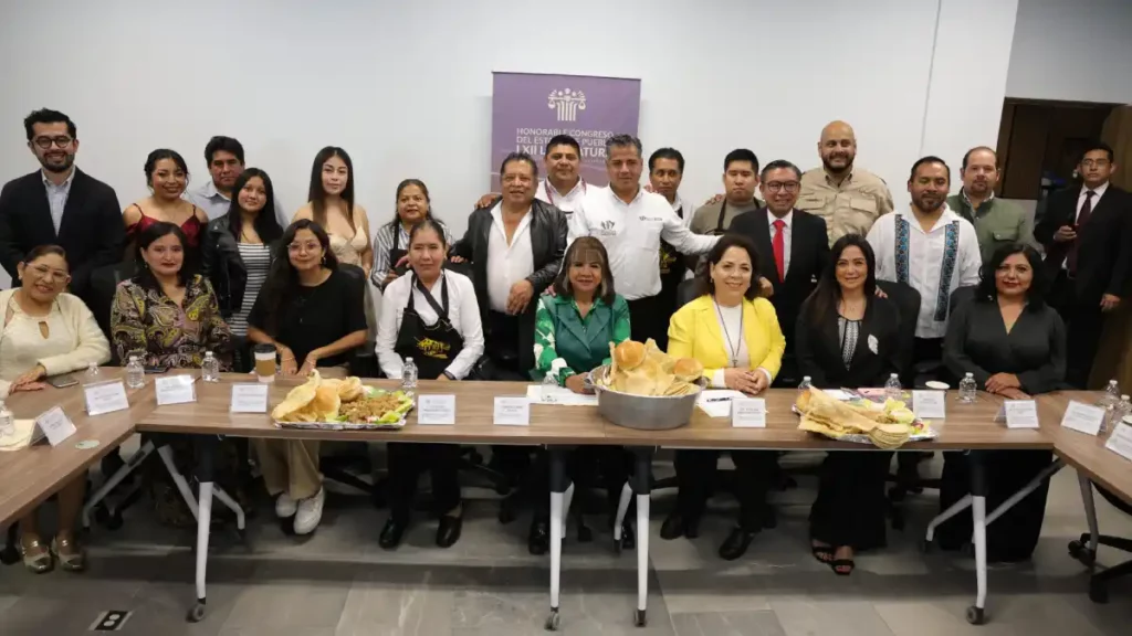 Invitan en Congreso al tradicional Festival de las Carnitas