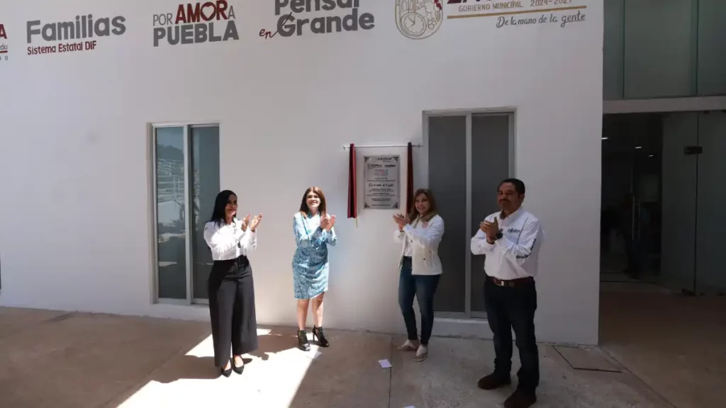 Histórico: Zacatlán estrena nuevo CRI; lo inauguran Ceci Arellano y Bety Sánchez