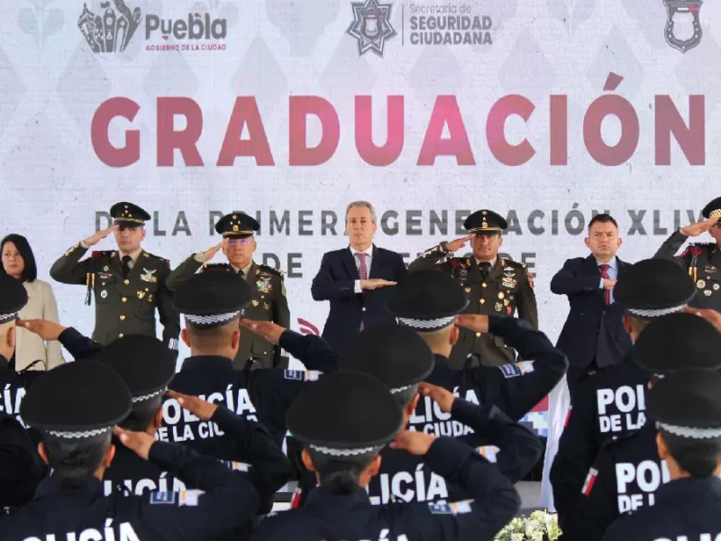 Encabeza Pepe Chedraui graduación cadetes de la Academia de Formación y Profesionalización Policial de la SSC